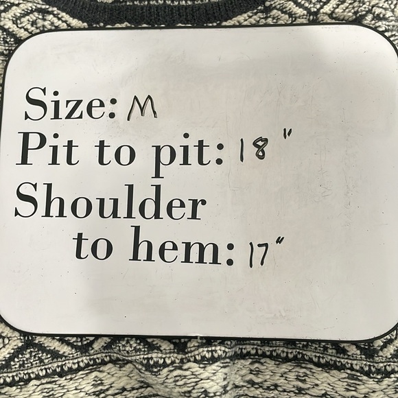 Moth Anthropologie Women’s Cropped Sweater Medium Fair Isle Gray White Waist - Picture 6 of 6